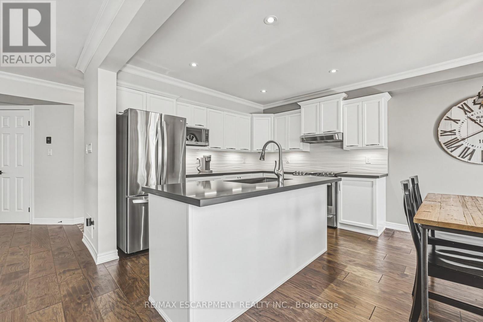 7 Camp Drive, Hamilton, Ontario  L9K 0A7 - Photo 10 - X13240060