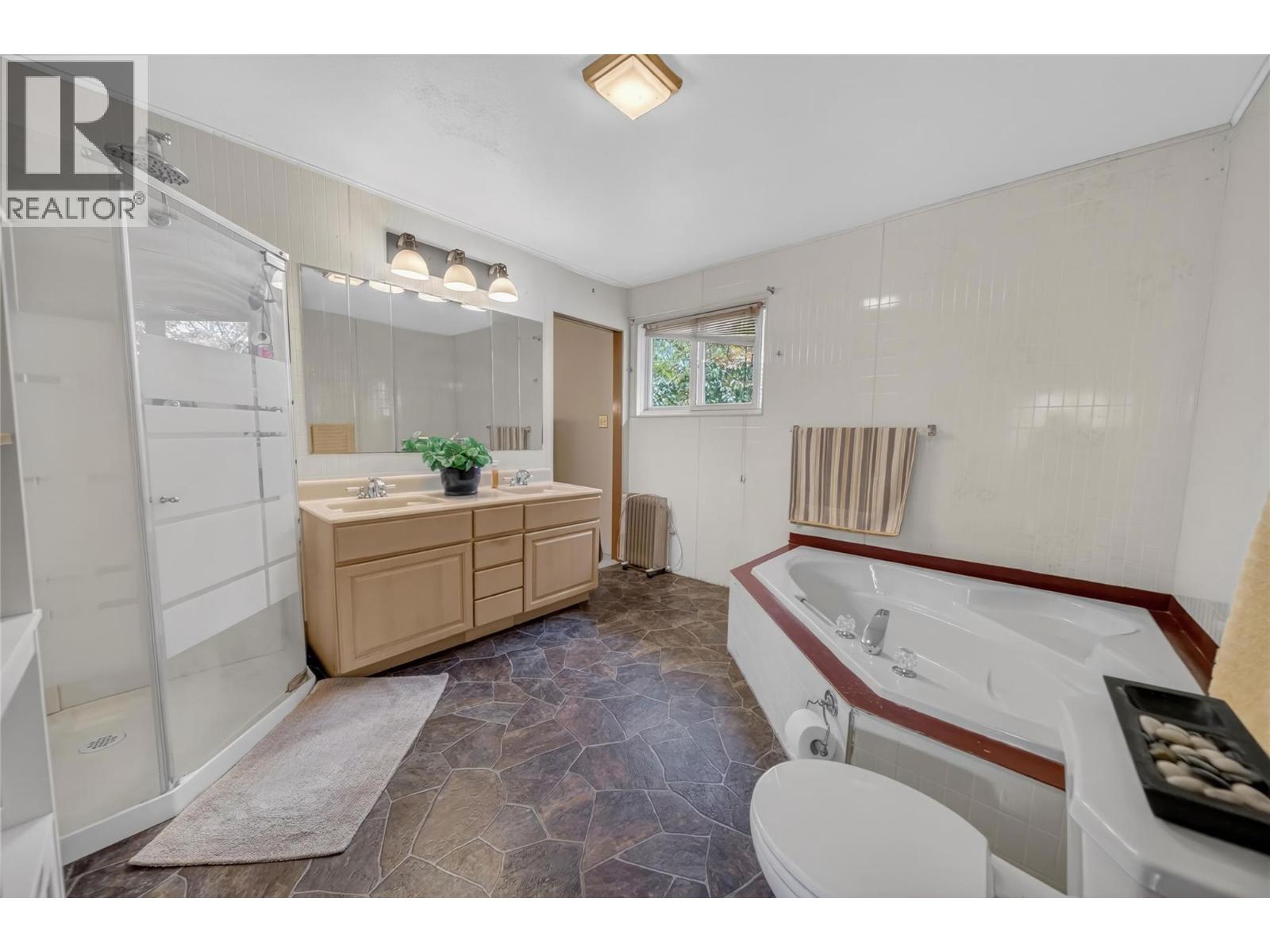 1830 Kokanee Crescent N, Cranbrook, British Columbia V1C 5X2 - Photo 13 - 10390066
