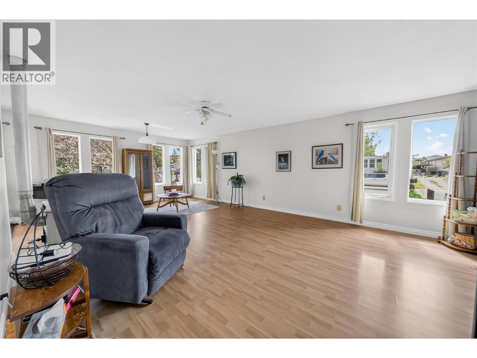 1830 Kokanee Crescent N, Cranbrook, British Columbia V1C 5X2 - Photo 2 - 10390066