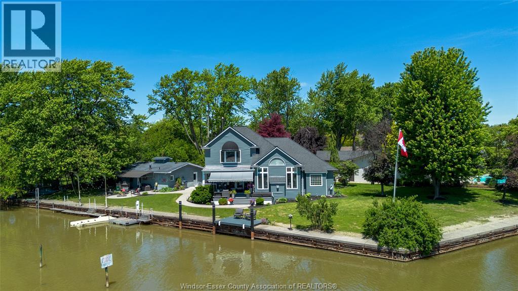 371 ALOHA DRIVE, Tecumseh, Ontario