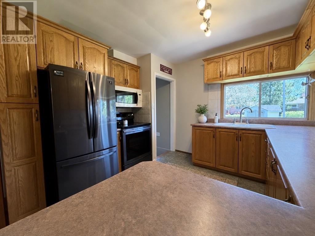 1493 Gemmell Street, Greater Sudbury, Ontario  P3A 1H2 - Photo 3 - 2128300