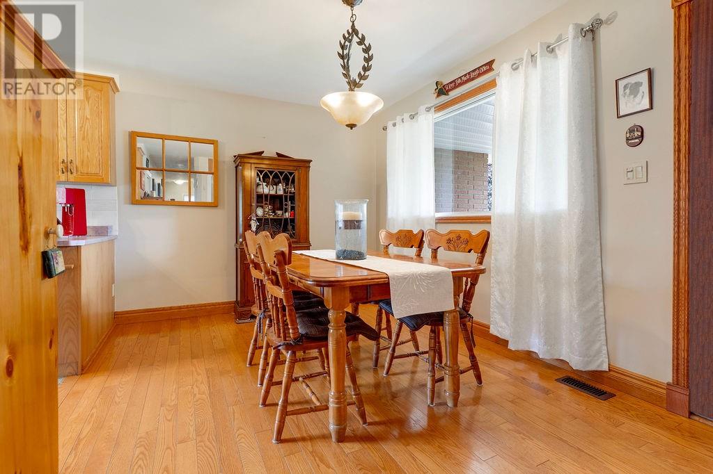 1493 Gemmell Street, Greater Sudbury, Ontario  P3A 1H2 - Photo 5 - 2128300