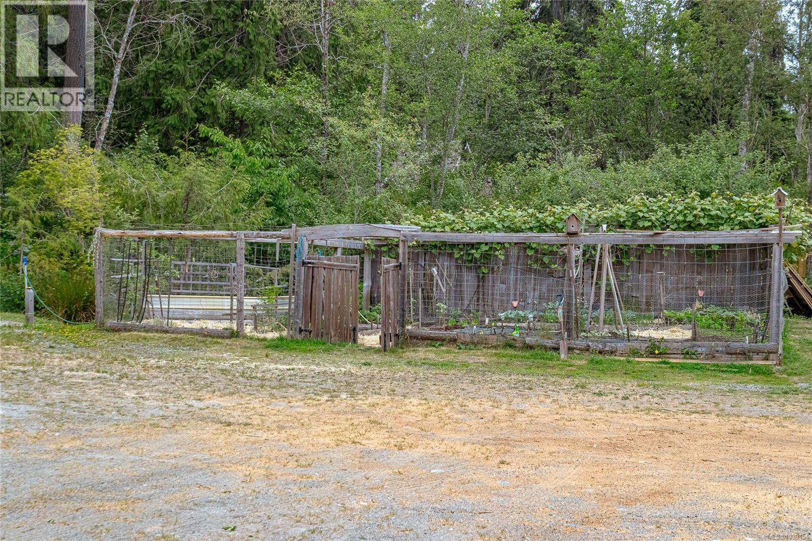 Listing image 44