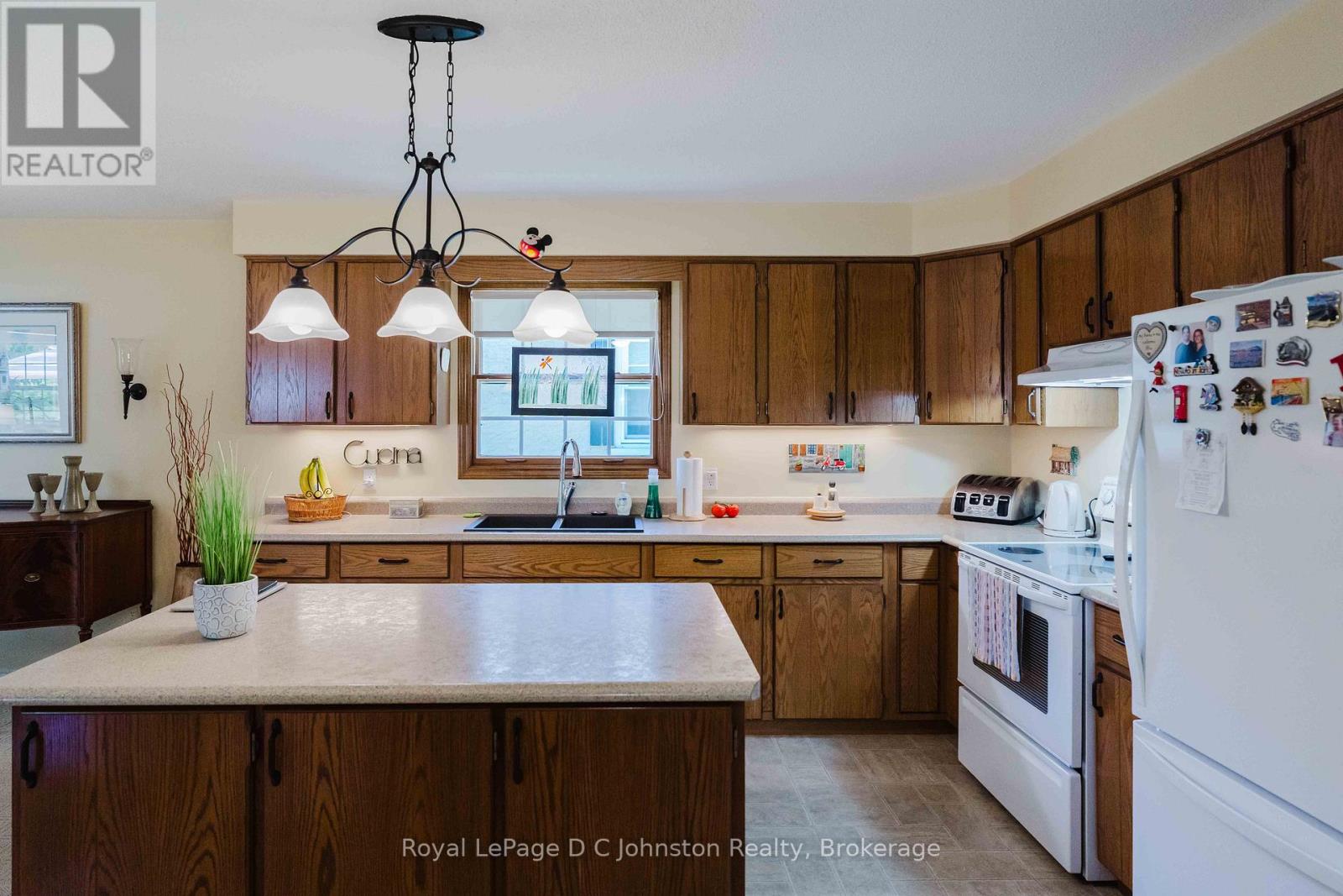 86 Breadalbane Street, Saugeen Shores, Ontario  N0H 2L0 - Photo 13 - X13240290