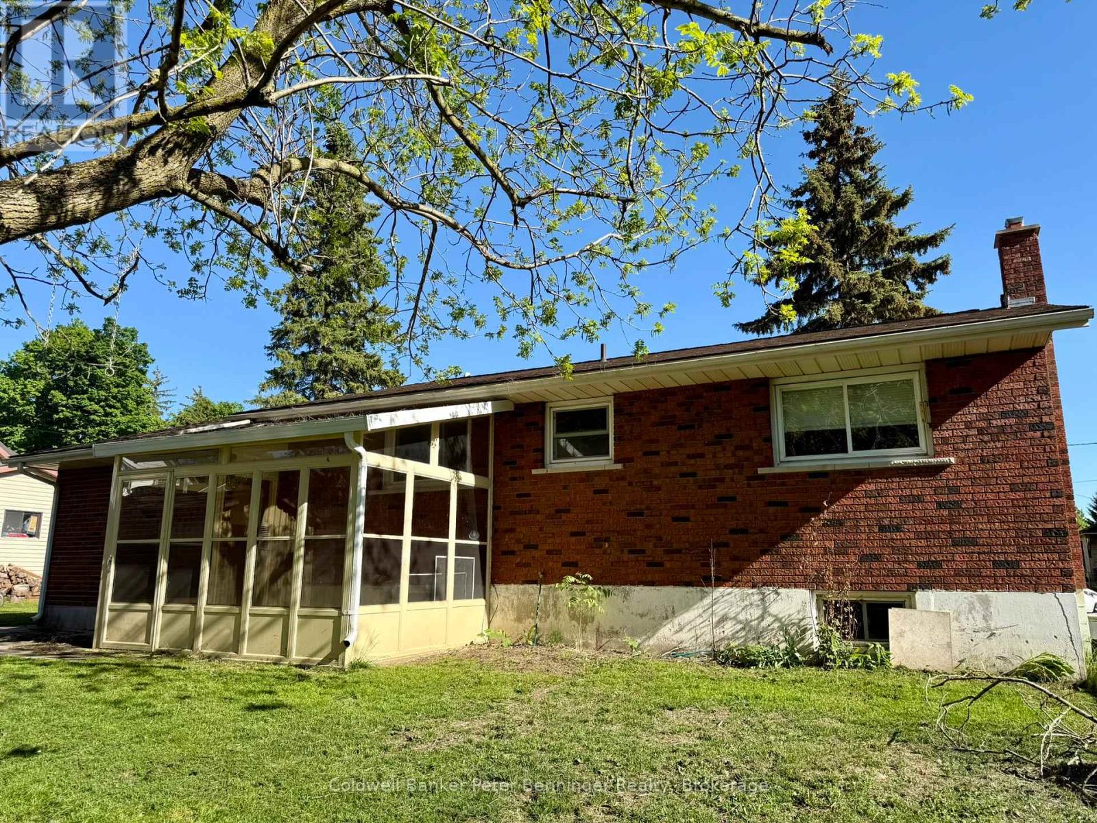 4 Huron Street, Brockton, Ontario  N0G 2V0 - Photo 17 - X13240400