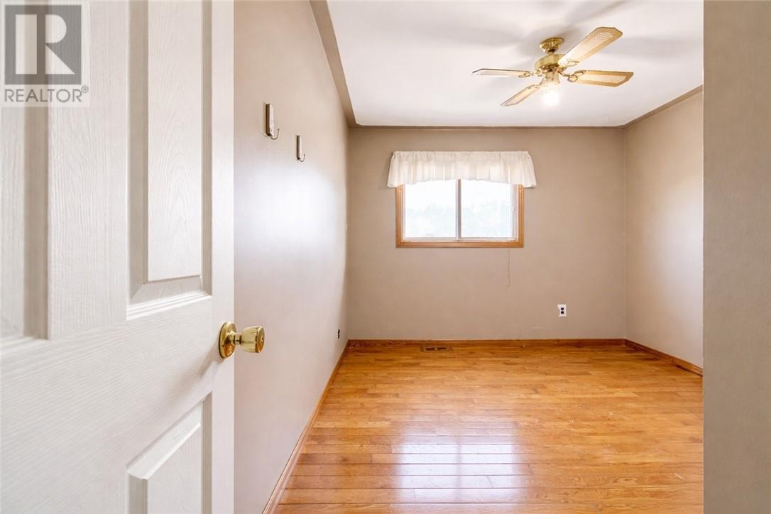 2072 Highgate Road, Sudbury, Ontario  P3B 4G5 - Photo 10 - 2128315