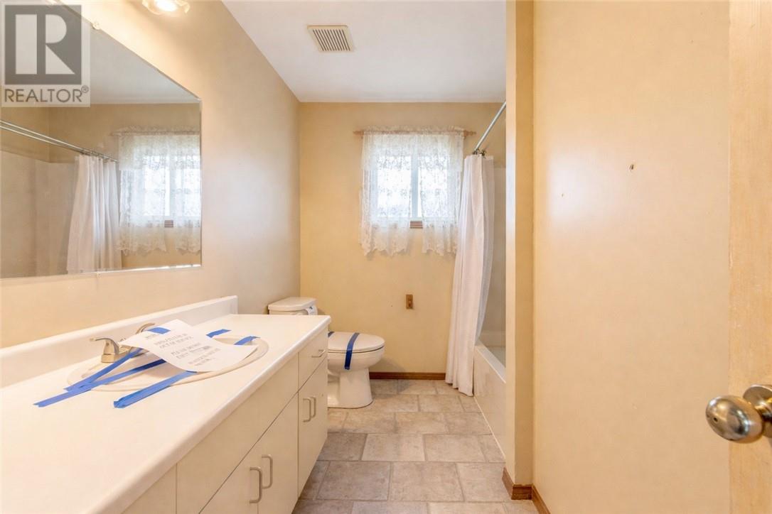2072 Highgate Road, Sudbury, Ontario  P3B 4G5 - Photo 12 - 2128315