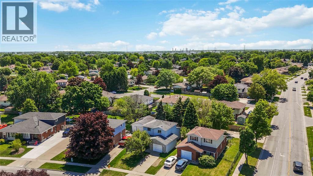 77 Finch Drive, Sarnia photo 43