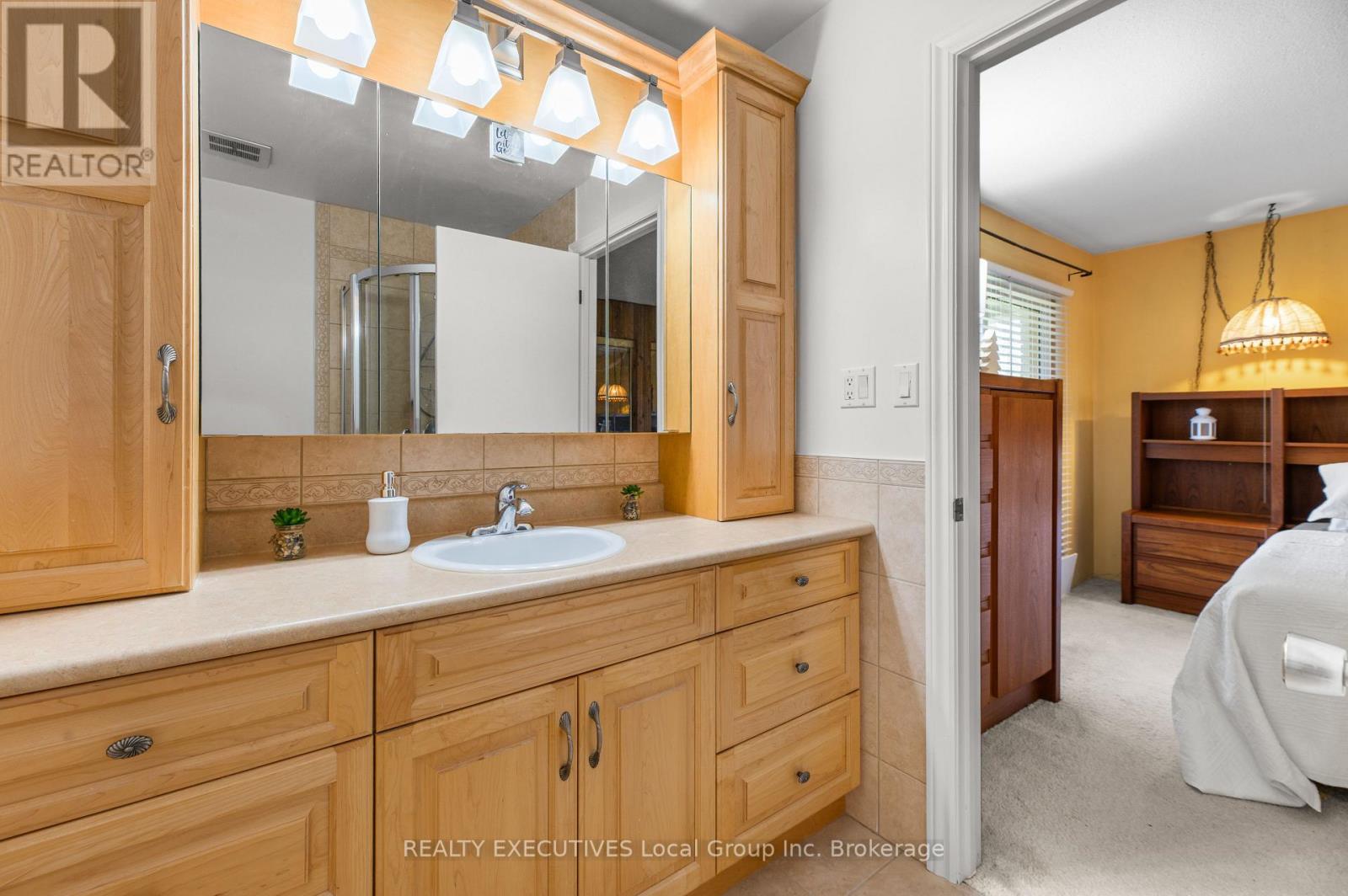 1464 Peninsula Road, North Bay, Ontario  P1B 8G4 - Photo 18 - X13240246