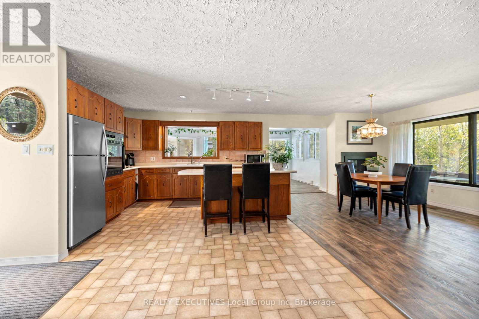 1464 Peninsula Road, North Bay, Ontario  P1B 8G4 - Photo 7 - X13240246