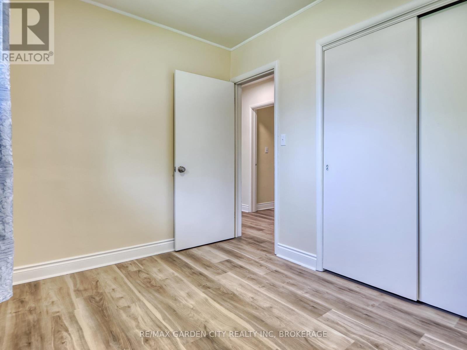 6734 O'neil Street, Niagara Falls, Ontario  L2J 1N2 - Photo 26 - X13239168