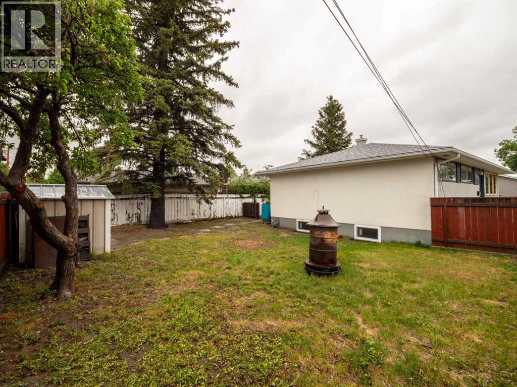 1209 31a Street S, Lethbridge, Alberta  T1K 3A1 - Photo 39 - A2316893