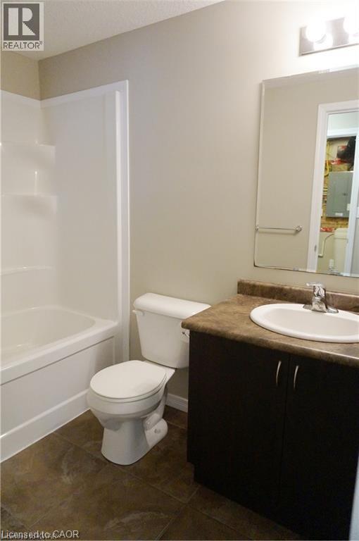 931 Glasgow Street Unit# 8d, Kitchener, Ontario  N2N 0B6 - Photo 2 - 40836427