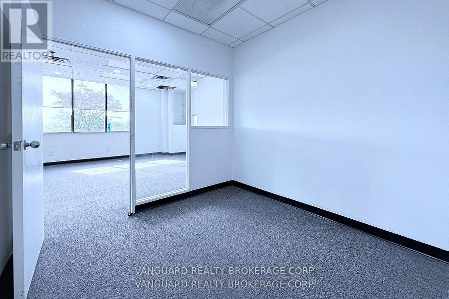 200 - 681 Rowntree Dairy Road, Vaughan, Ontario  L4L 5T9 - Photo 18 - N12887248