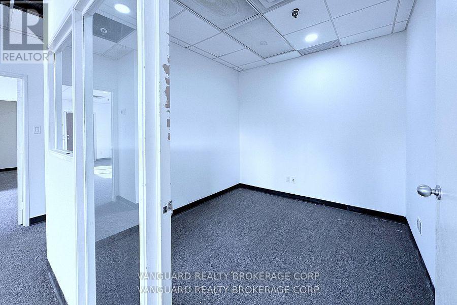 200 - 681 Rowntree Dairy Road, Vaughan, Ontario  L4L 5T9 - Photo 17 - N12887248
