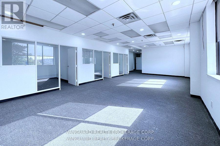 200 - 681 Rowntree Dairy Road, Vaughan, Ontario  L4L 5T9 - Photo 12 - N12887248