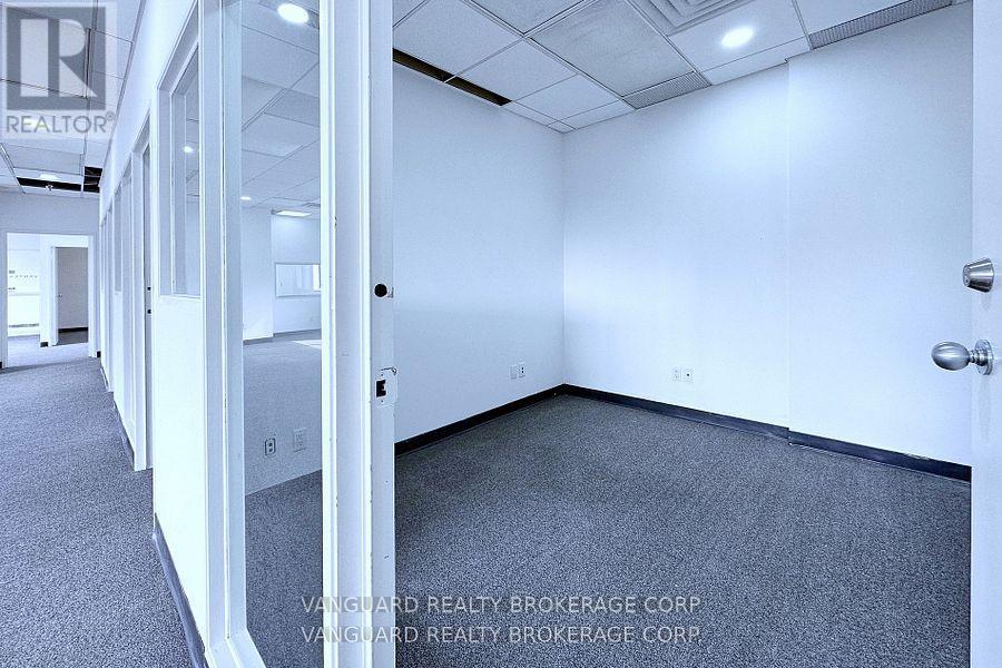 200 - 681 Rowntree Dairy Road, Vaughan, Ontario  L4L 5T9 - Photo 31 - N12887248