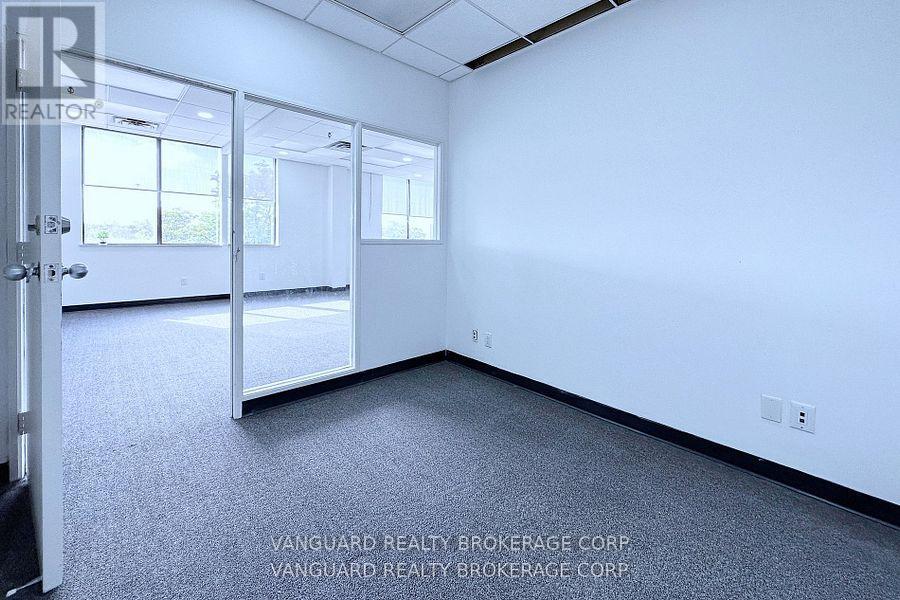 200 - 681 Rowntree Dairy Road, Vaughan, Ontario  L4L 5T9 - Photo 32 - N12887248