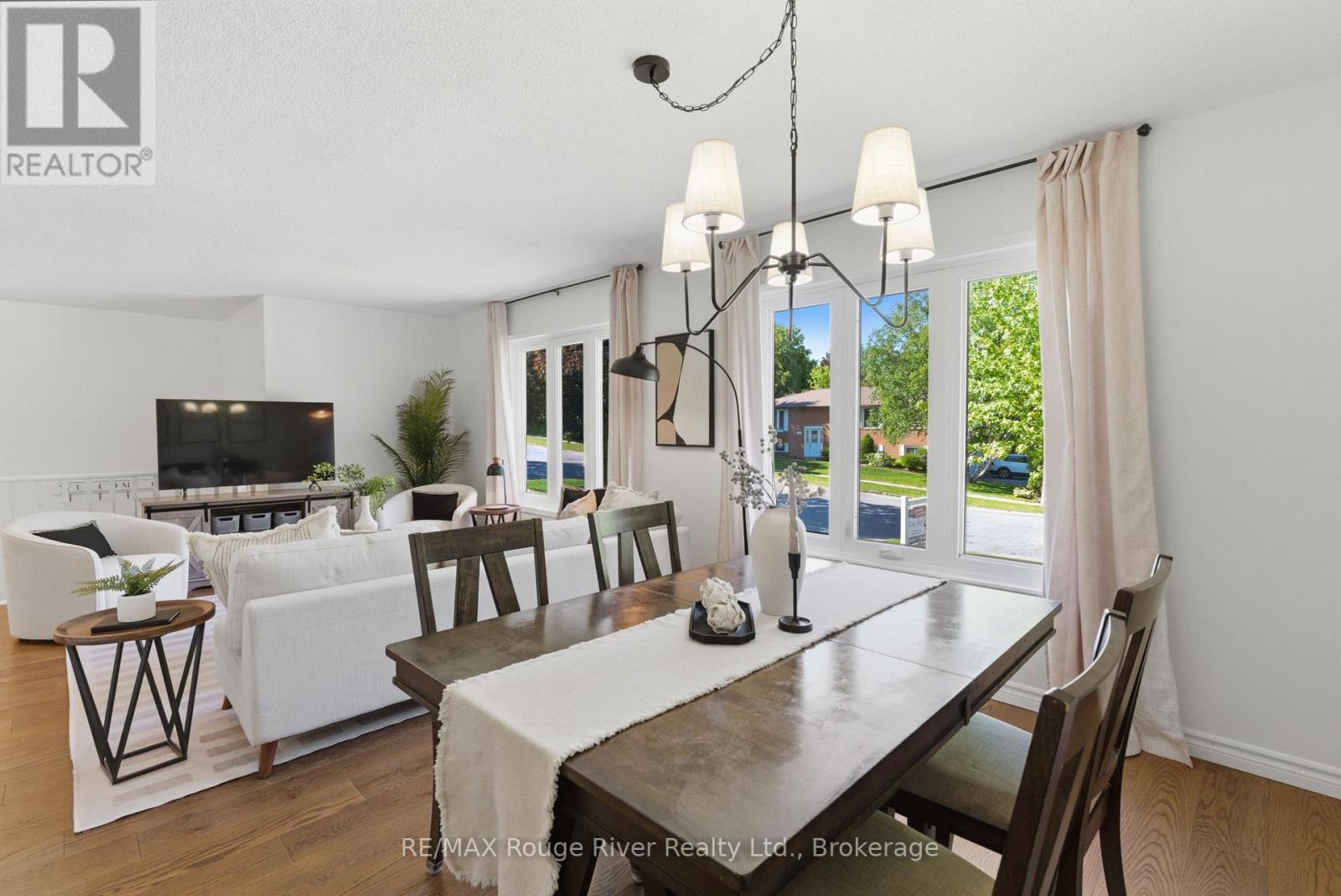15 Lakeview Drive, Scugog, Ontario  L9L 1G9 - Photo 10 - E13240838