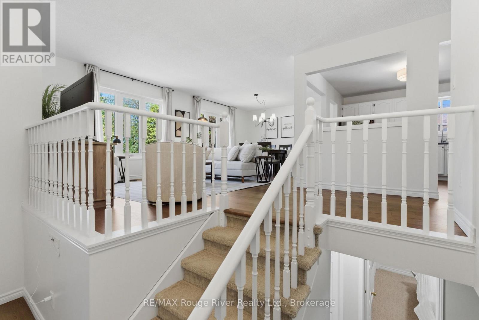 15 Lakeview Drive, Scugog, Ontario  L9L 1G9 - Photo 3 - E13240838