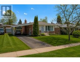 1096 BARNARDO AVENUE, Peterborough, Ontario
