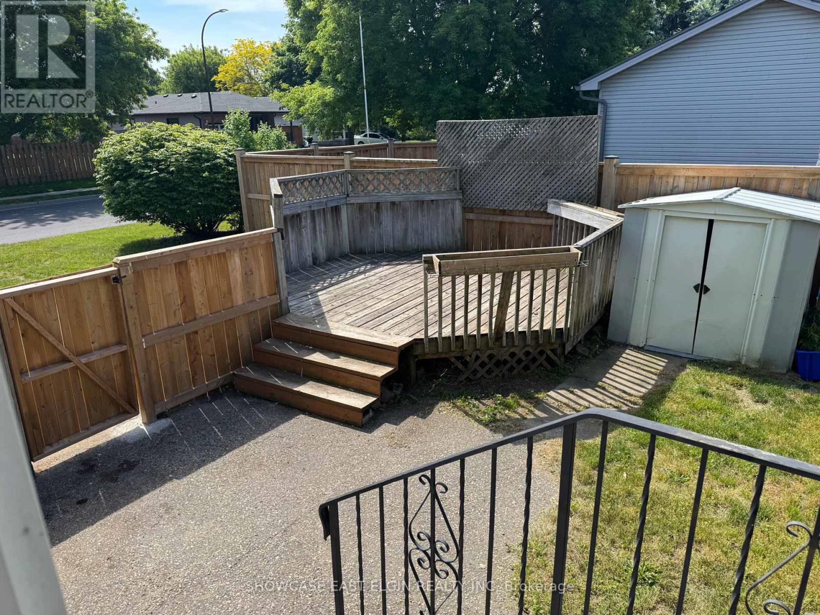 28 Melanie Drive, Aylmer, Ontario  N5H 3G6 - Photo 19 - X13240552
