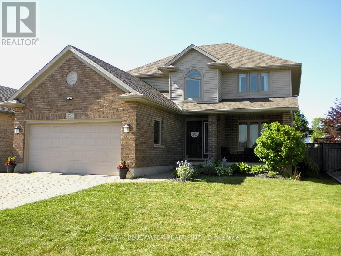 95 DEBORAH DRIVE, Strathroy-Caradoc, Ontario