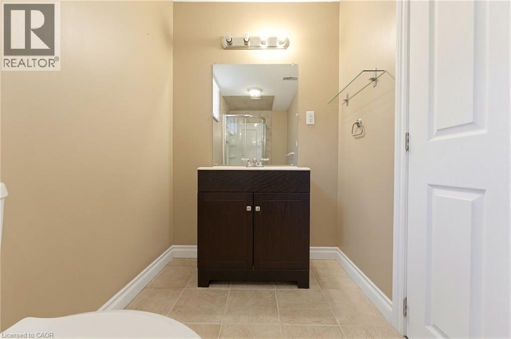 40 Lanza Court, Hamilton, Ontario  L8T 5A8 - Photo 29 - 40836253