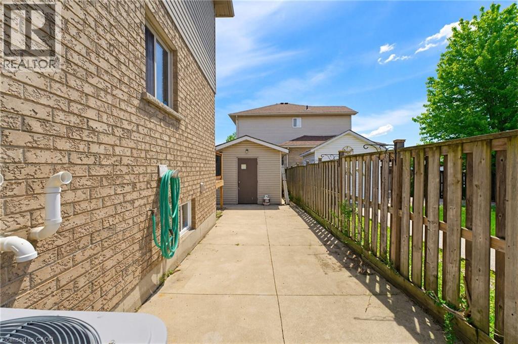 40 Lanza Court, Hamilton, Ontario  L8T 5A8 - Photo 31 - 40836253