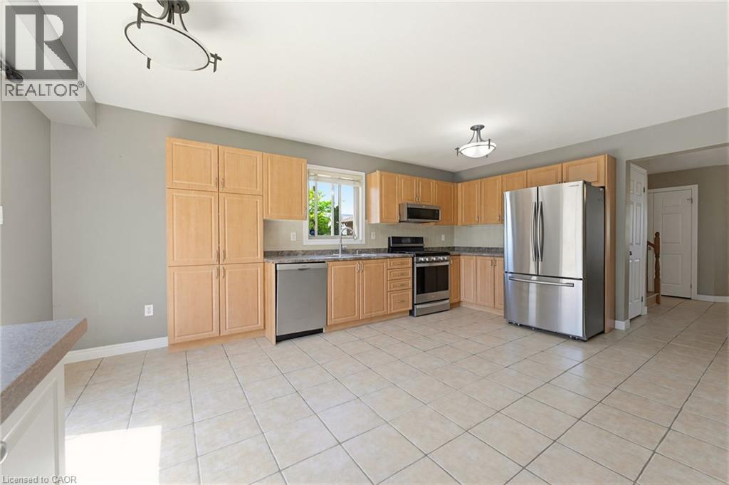 40 Lanza Court, Hamilton, Ontario  L8T 5A8 - Photo 13 - 40836253