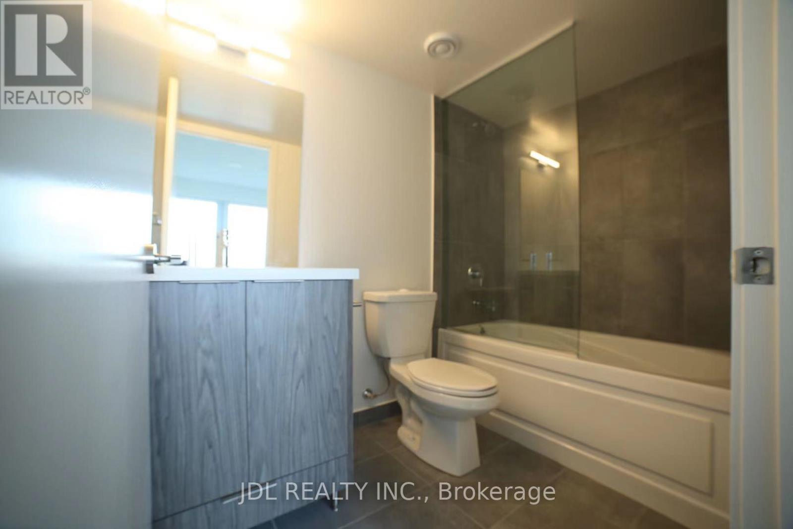 2011 - 60 Shuter Street, Toronto, Ontario  M5B 0B7 - Photo 10 - C13240354