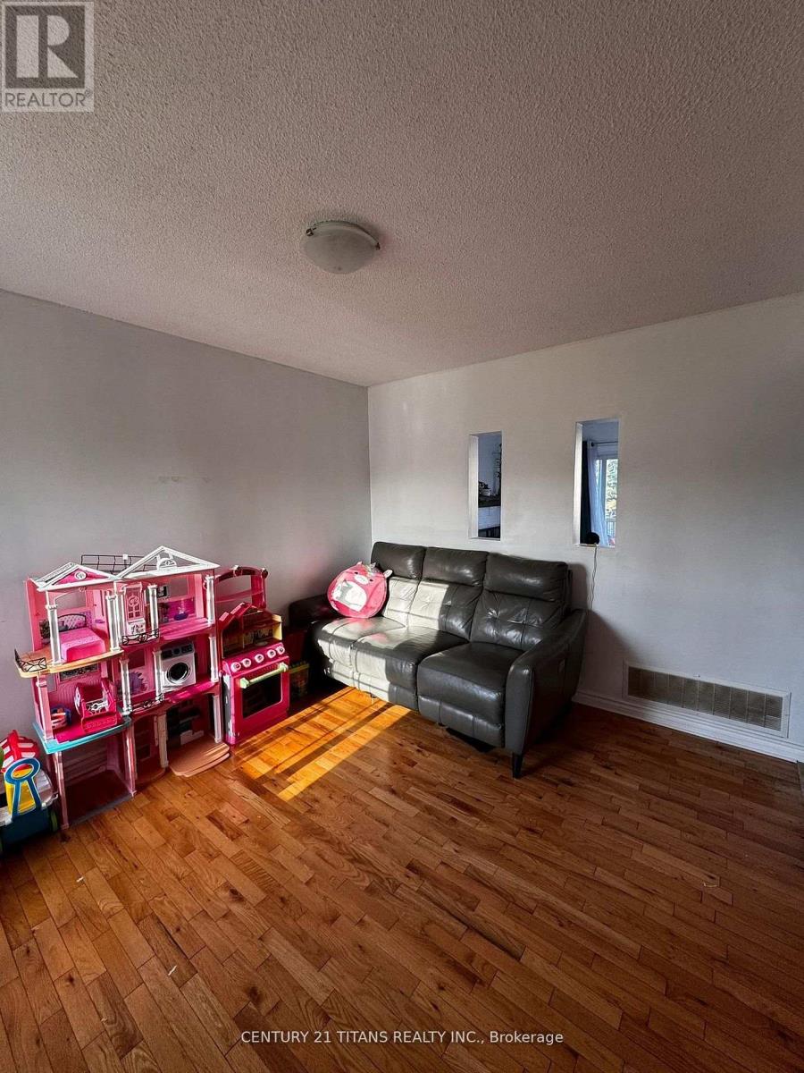 20 Hemingford Place, Whitby, Ontario  L1R 1G1 - Photo 22 - E13240270