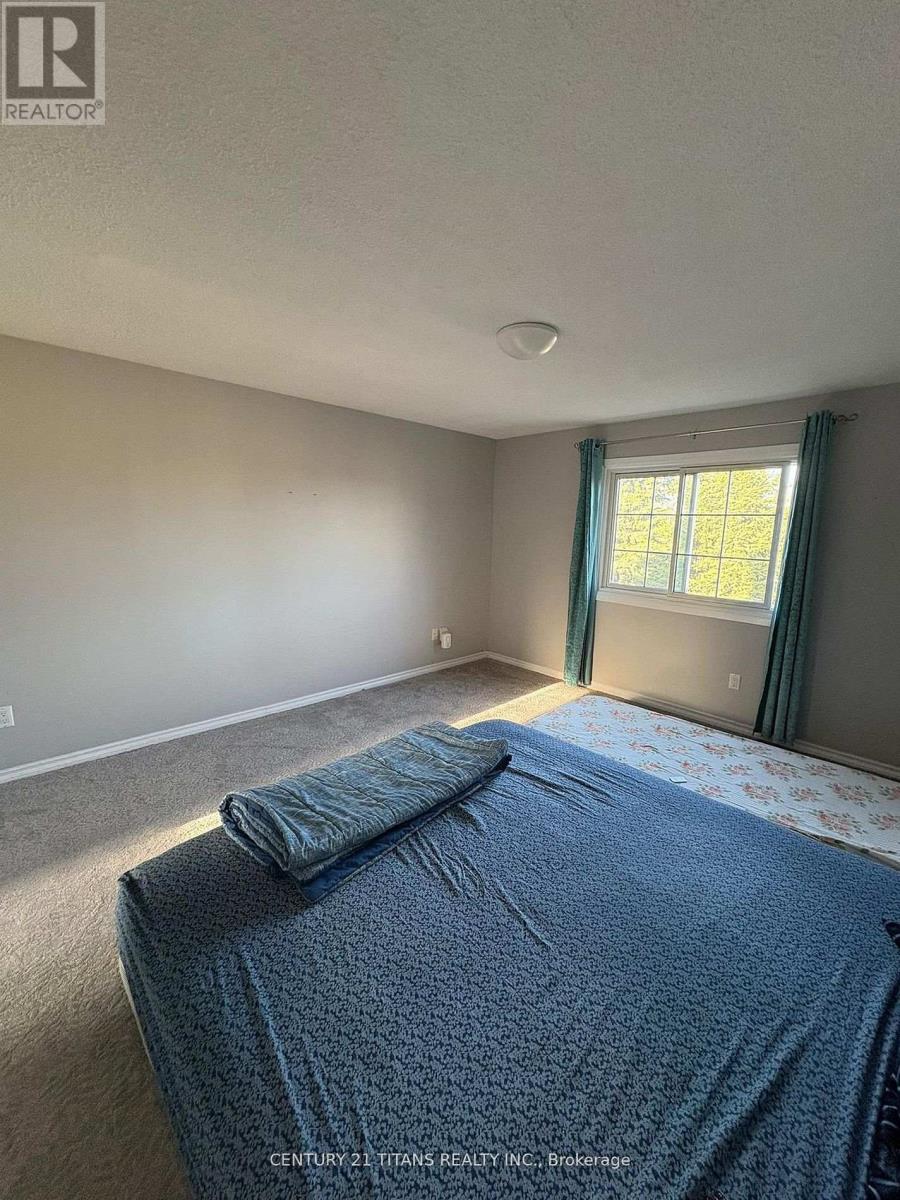 20 Hemingford Place, Whitby, Ontario  L1R 1G1 - Photo 9 - E13240270