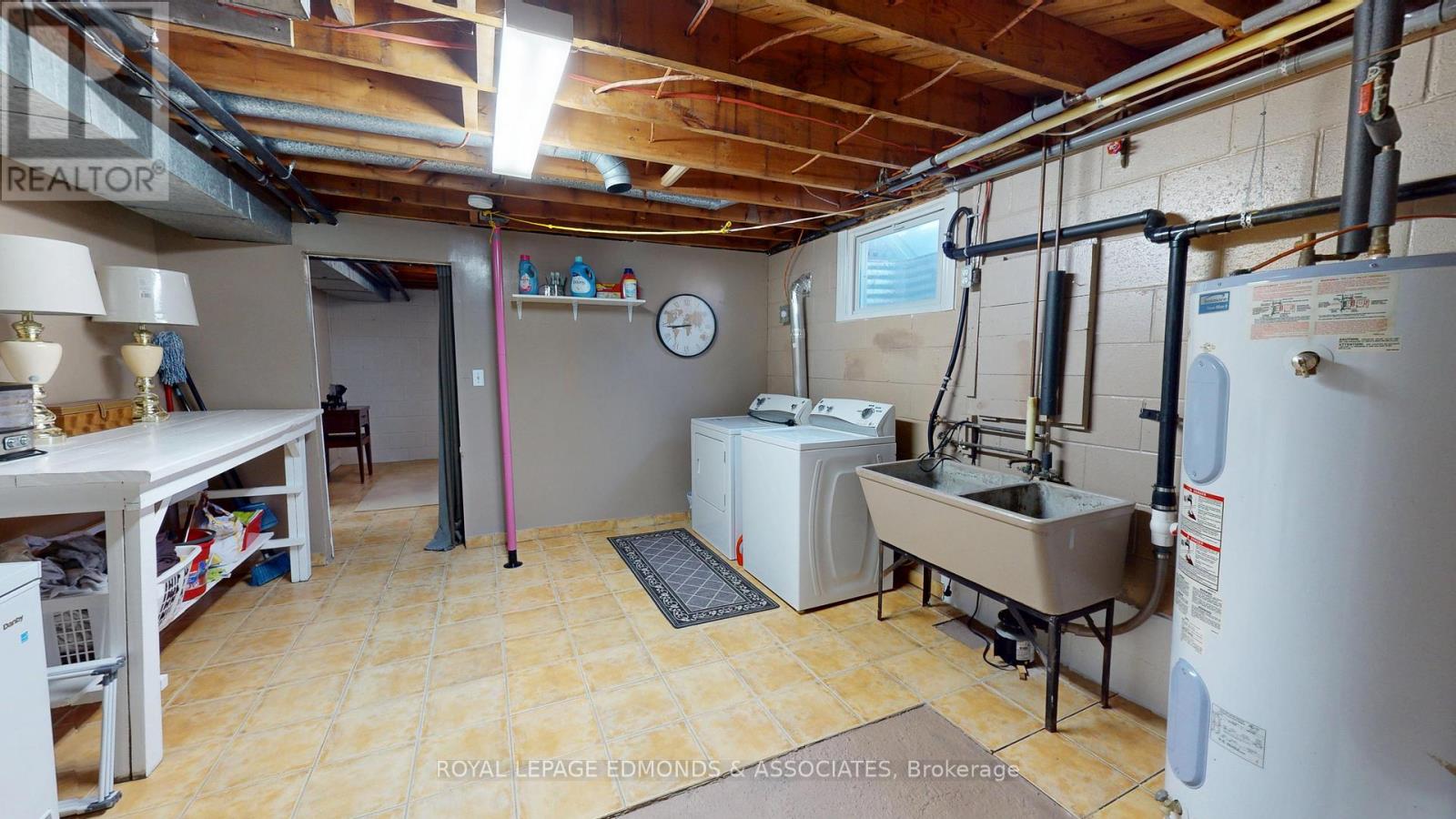 11837 Round Lake Road, Laurentian Valley, Ontario  K8A 6W8 - Photo 38 - X13240756