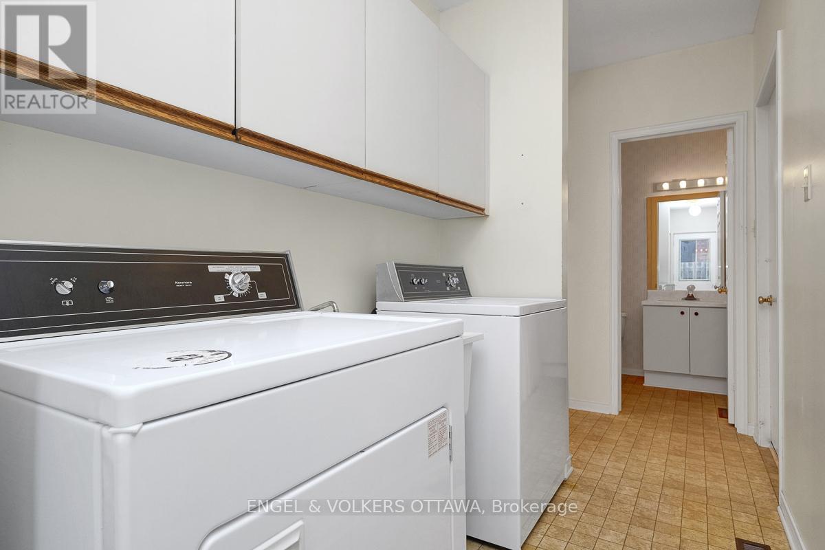 210 Cypress Court, Ottawa, Ontario  K2H 8Z8 - Photo 24 - X13240722