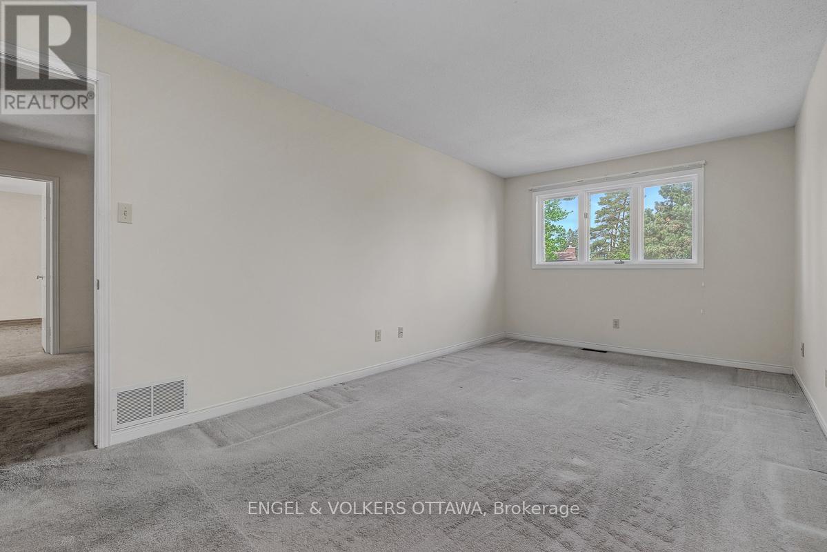 210 Cypress Court, Ottawa, Ontario  K2H 8Z8 - Photo 28 - X13240722