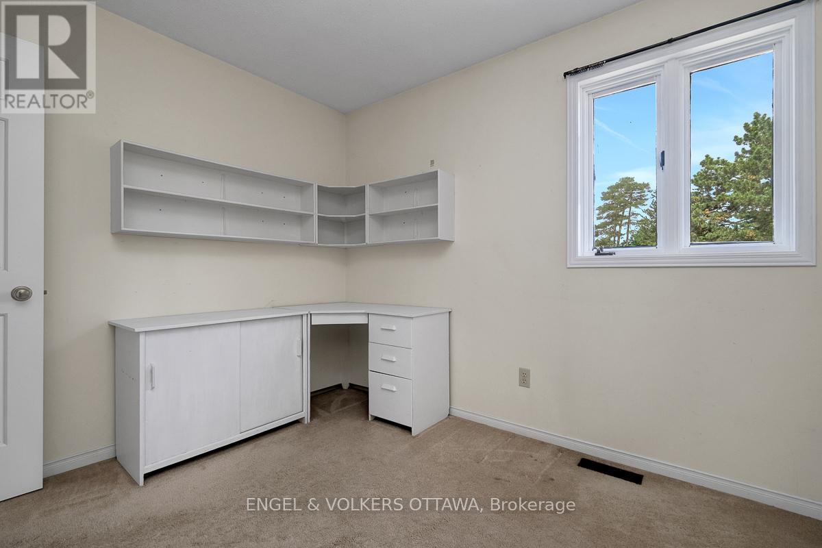 210 Cypress Court, Ottawa, Ontario  K2H 8Z8 - Photo 37 - X13240722