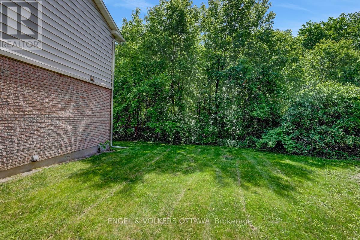 210 Cypress Court, Ottawa, Ontario  K2H 8Z8 - Photo 48 - X13240722