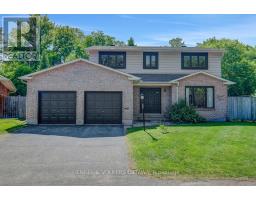 210 CYPRESS COURT, Ottawa, Ontario