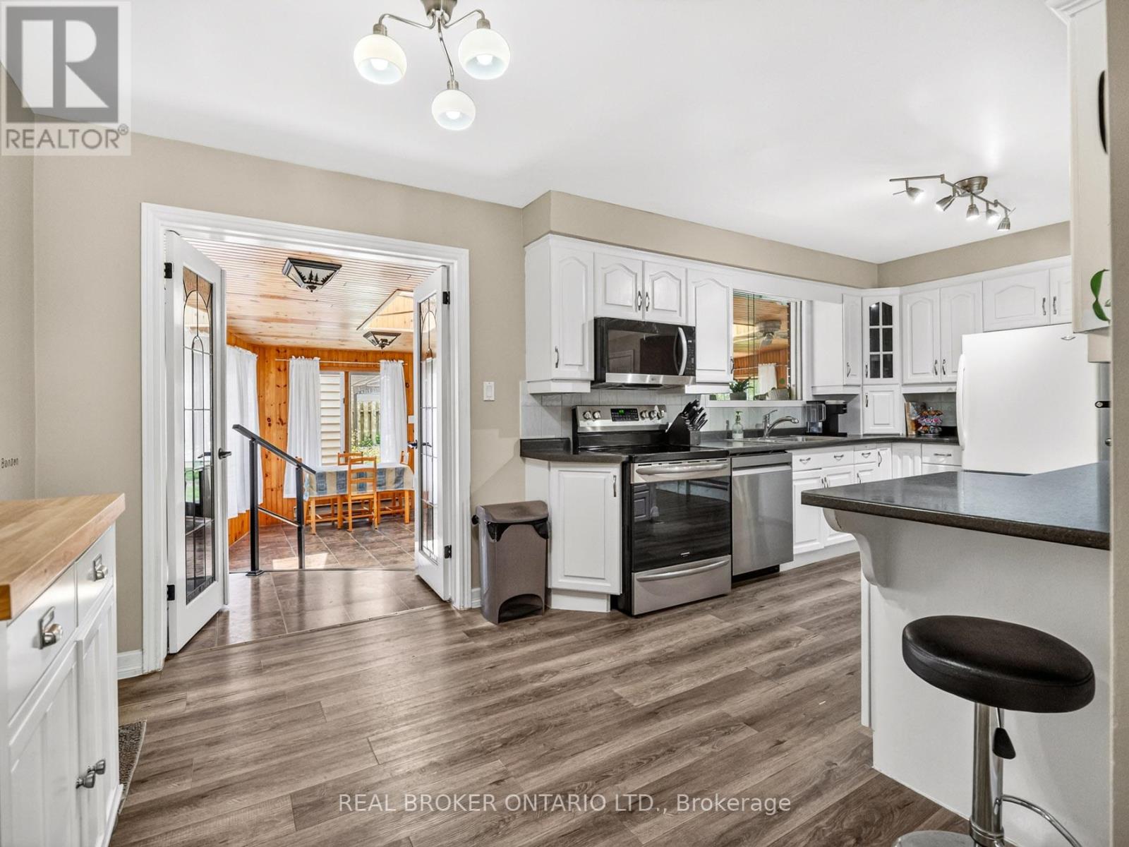 63 Harrison Avenue, Welland, Ontario  L3B 1C3 - Photo 6 - X13240498