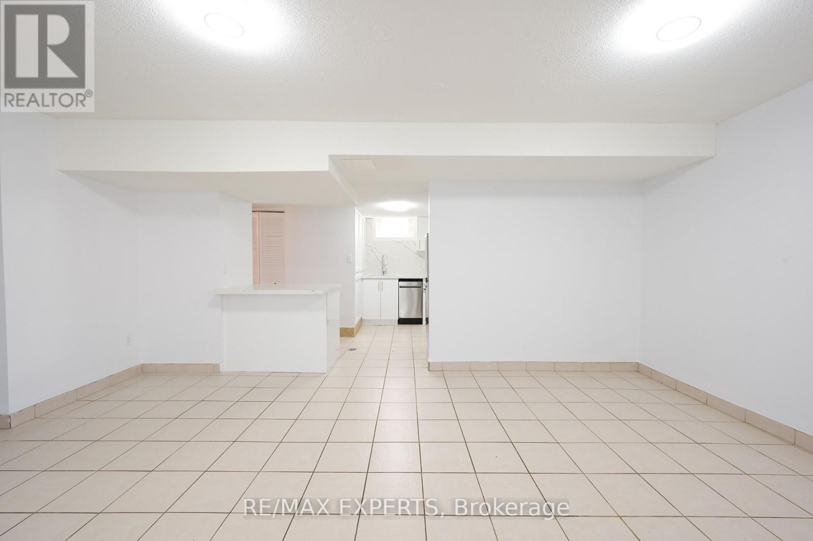 Bsmt - 59 Silver Arrow Crescent, Vaughan, Ontario  L6A 1K3 - Photo 10 - N13240254