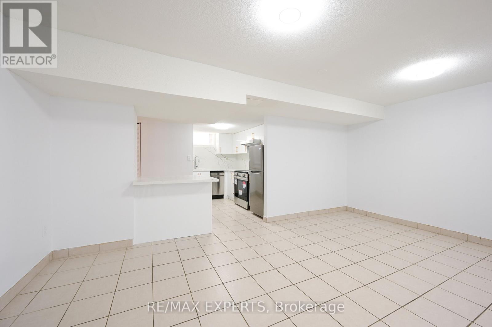 Bsmt - 59 Silver Arrow Crescent, Vaughan, Ontario  L6A 1K3 - Photo 11 - N13240254
