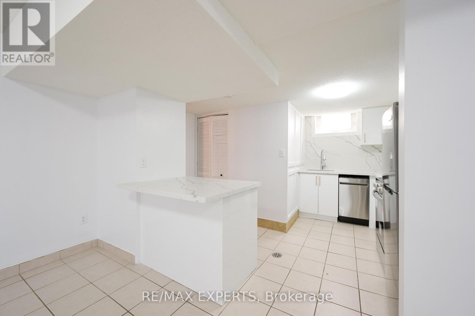 Bsmt - 59 Silver Arrow Crescent, Vaughan, Ontario  L6A 1K3 - Photo 14 - N13240254