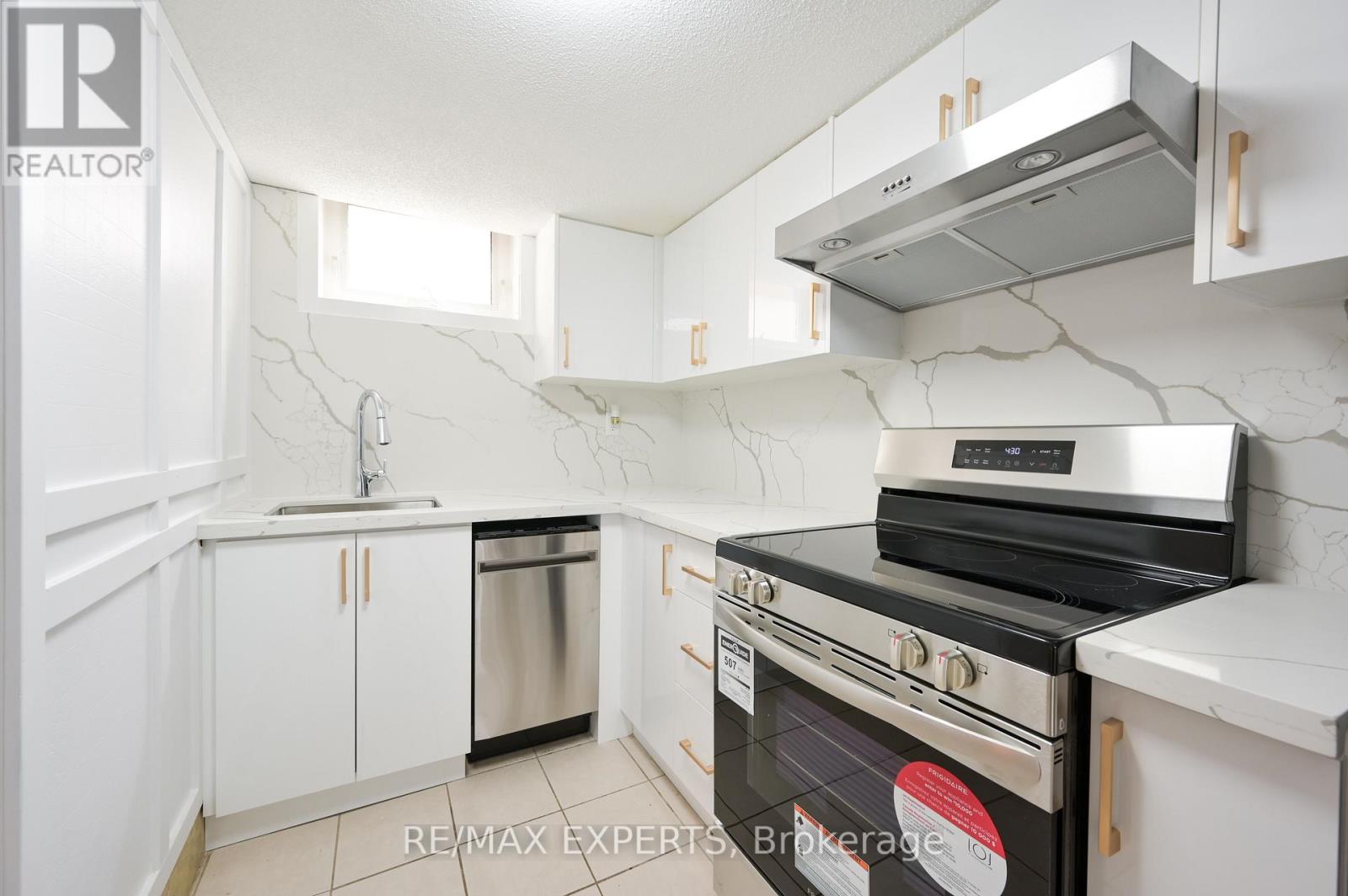 Bsmt - 59 Silver Arrow Crescent, Vaughan, Ontario  L6A 1K3 - Photo 16 - N13240254
