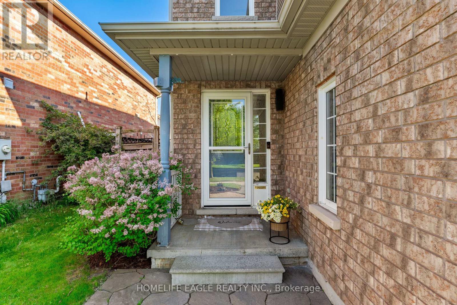 97 Crittenden Drive, Georgina, Ontario  L4P 4E3 - Photo 2 - N13240372