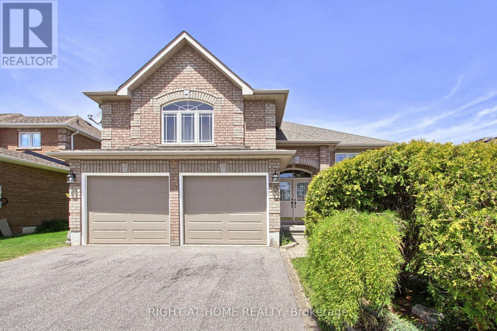 50 DOVEDALE DRIVE, Georgina, Ontario