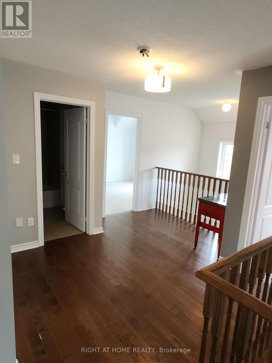 10 Collier Crescent, Essa (Angus), Ontario  L0M 1B5 - Photo 10 - N13240460