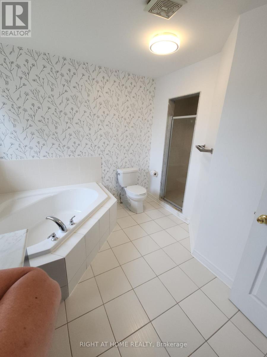 10 Collier Crescent, Essa (Angus), Ontario  L0M 1B5 - Photo 19 - N13240460