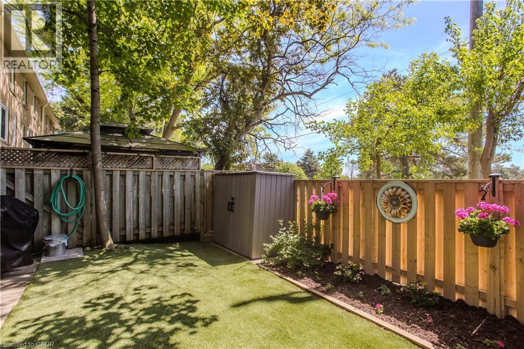2157 Mountain Grove Avenue, Burlington, Ontario  L7P 2H8 - Photo 4 - 40836592