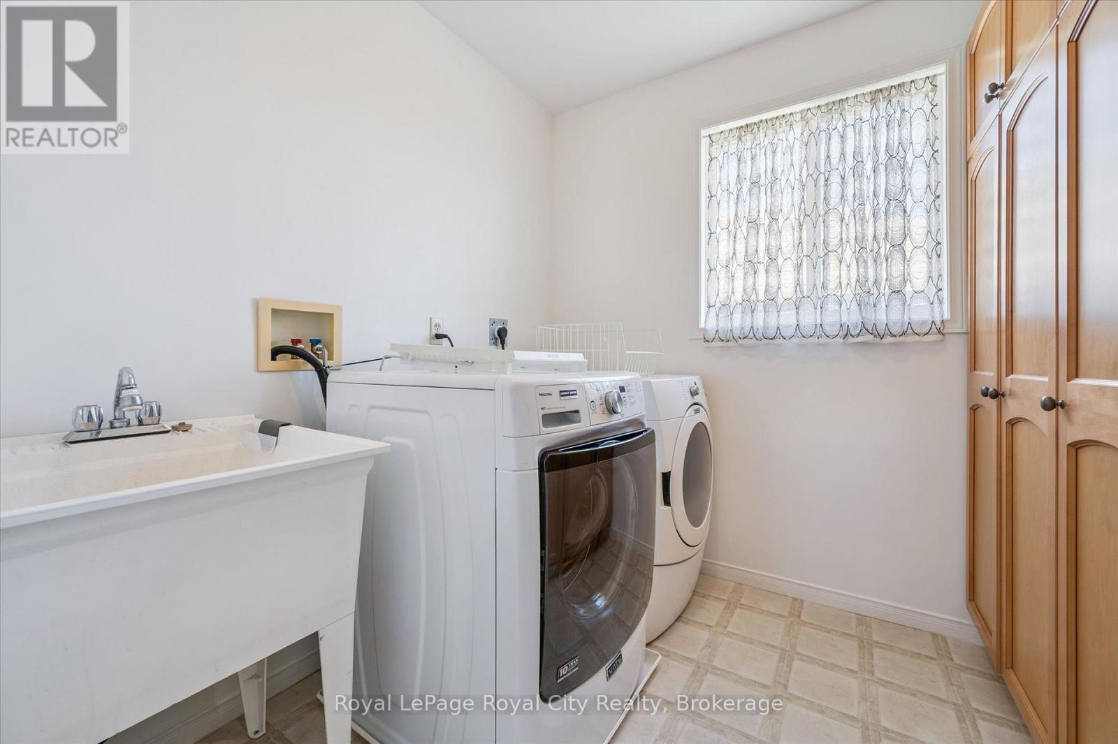 24 Peer Drive, Guelph, Ontario  N1C 1H1 - Photo 32 - X13240710
